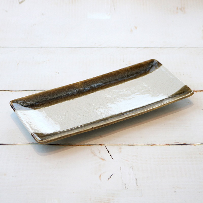 白唐津益子 長角さんま皿