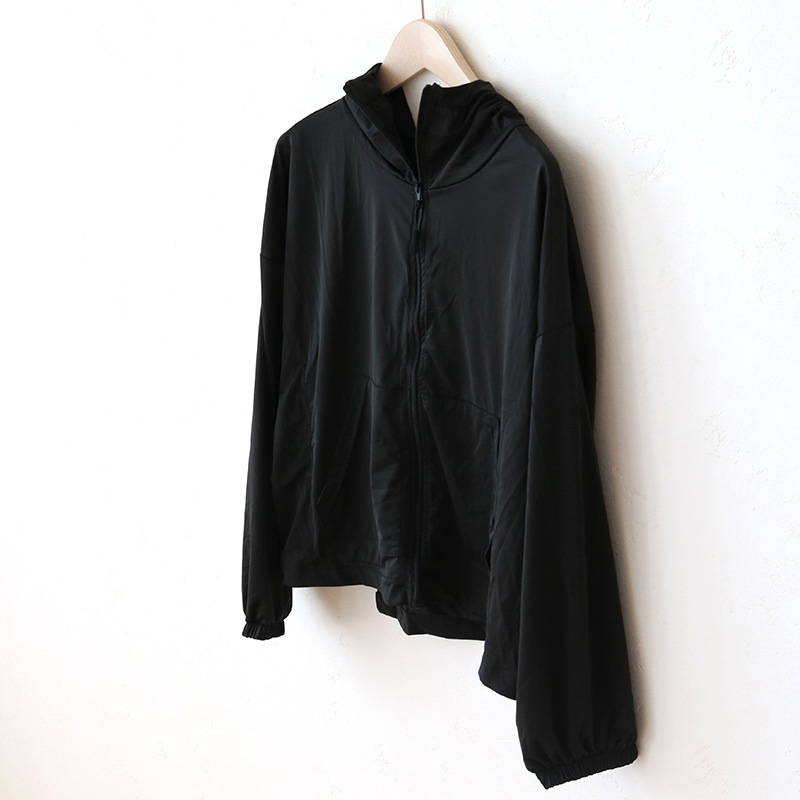 ママさんが考えた最強のUVパーカー ショートBLK | ハンプティーダンプ