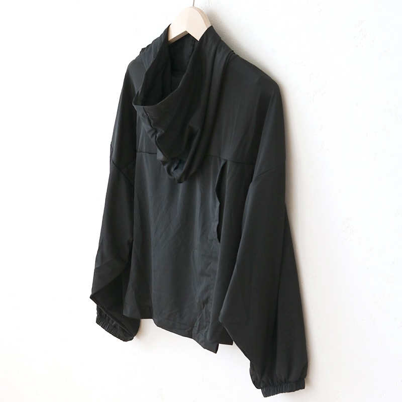 ママさんが考えた最強のUVパーカー ショートBLK