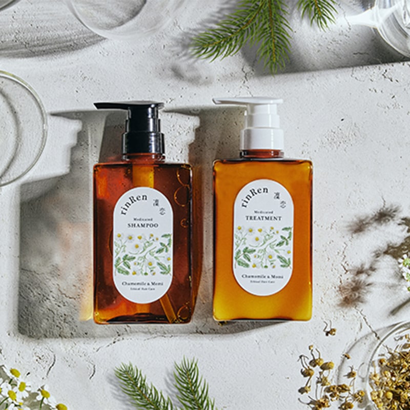凜恋(リンレン) R ヘアトリートメント カモミール&モミ 400mL (本体ボトル) 4個セット 凜恋(リンレン) R ヘアトリートメント カモミール\u0026モミ 400mL (本体