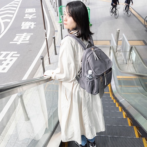 Take Me（テイクミー） Airy 10ポケットデイパック グレー