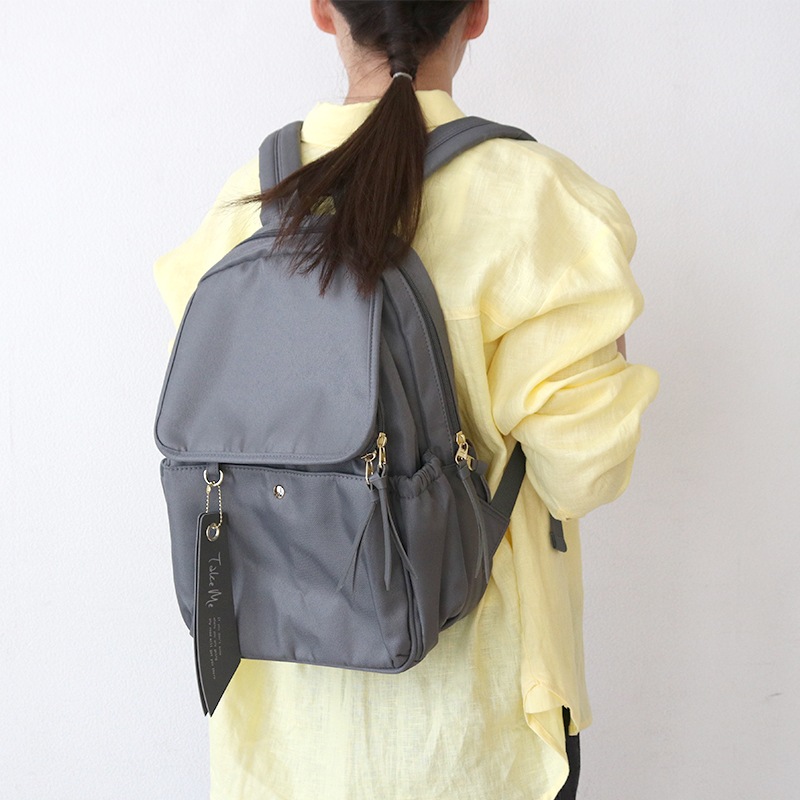 Take Me（テイクミー） Airy 10ポケットデイパック グレー