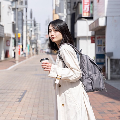 Take Me（テイクミー） Airy 10ポケットデイパック グレー