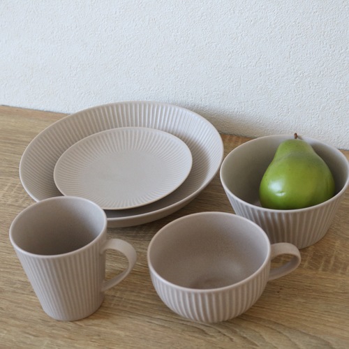 ＴＨＥ　ＶＥＳＳＥＬ　軽量カレー＆パスタ　サーモンピンク