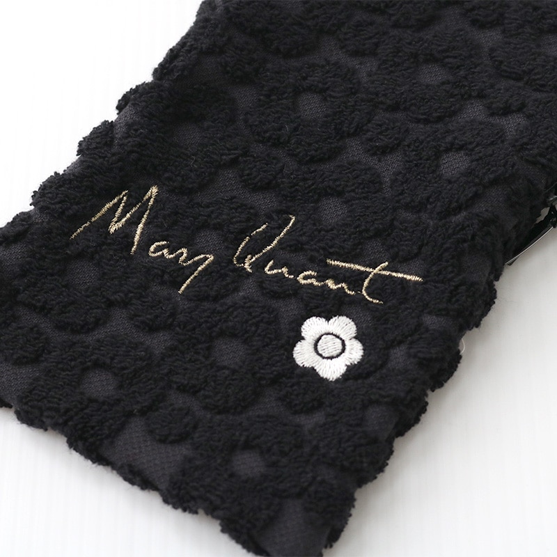 MARY QUANT(マリークヮント)ファスナー付きタオル BK