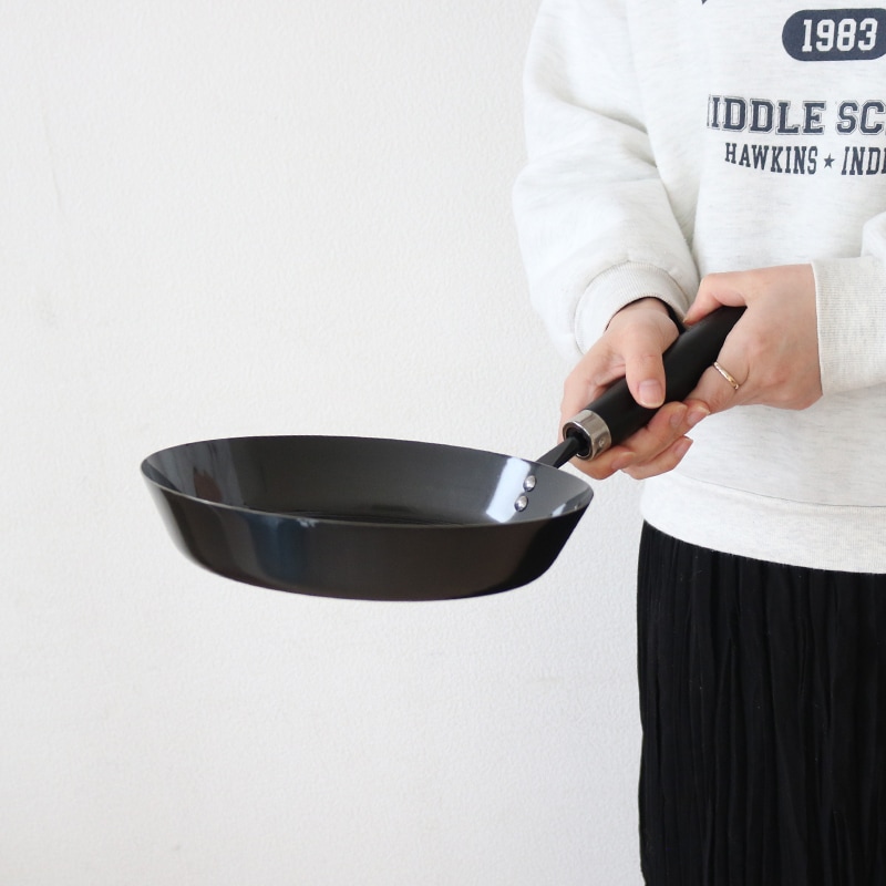 HD 鉄フライパン 22cm BK | ハンプティーダンプティー公式通販| 雑貨