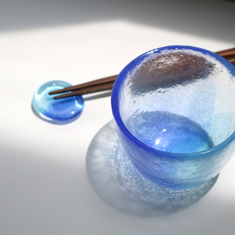 空のいろどり　グラス　青空