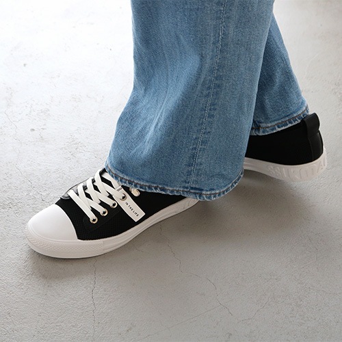 GENUINスニーカー BK|BouJeloud(ブージュルード)