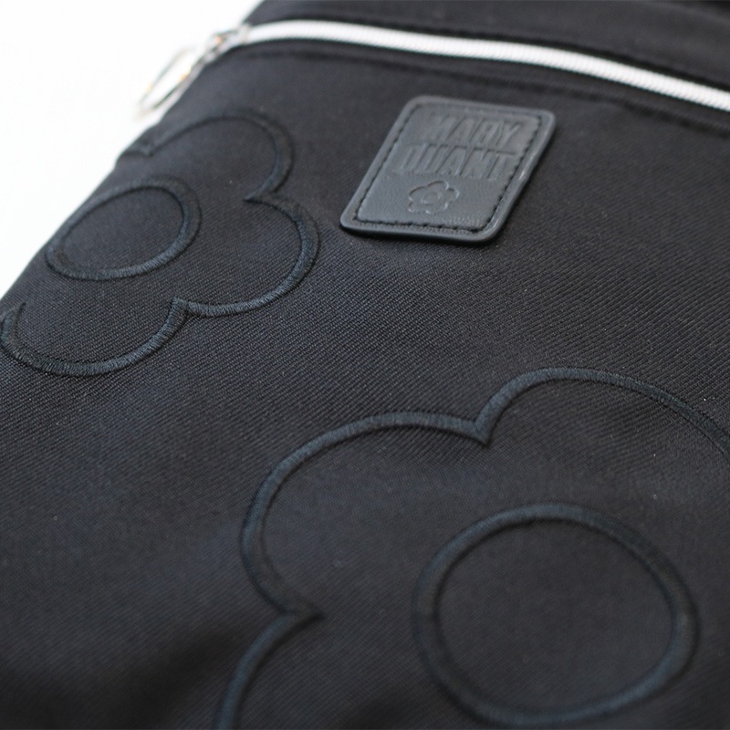 MARY QUANT(マリークヮント)ポーチ 8460001