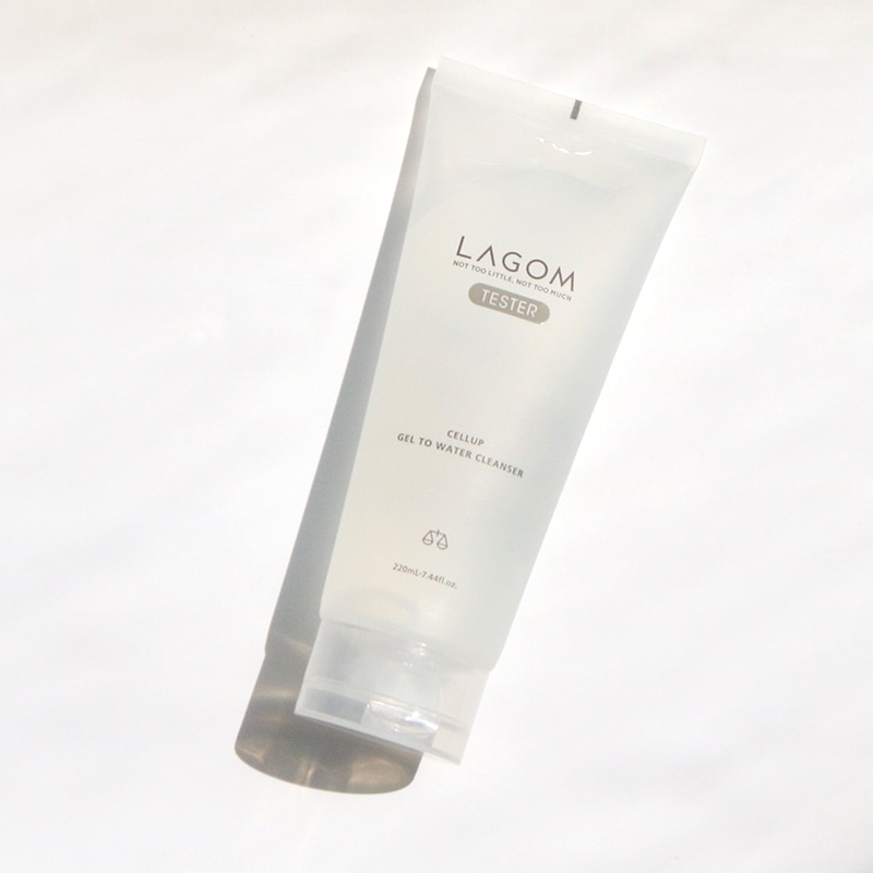 LAGOM(ラゴム)ジェルトゥウォータークレンザー(朝用洗顔)