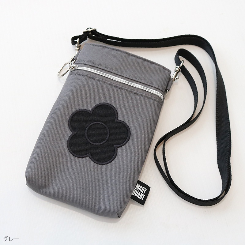 MARY QUANT（マリークヮント）ポーチ 8470001