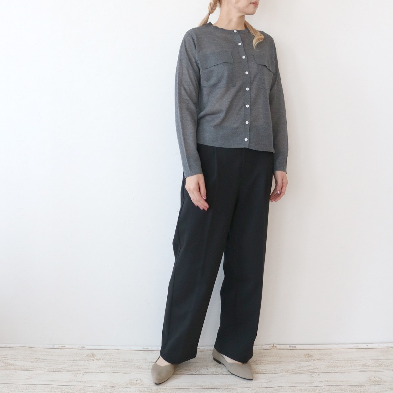 【3/15まで1000円引】トリックジップ きれいめポンチのタックストレートパンツ BK