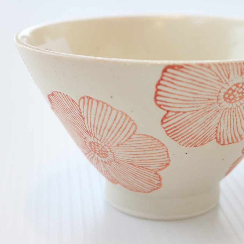 志野フラワー 茶碗 赤 | ハンプティーダンプティー公式通販