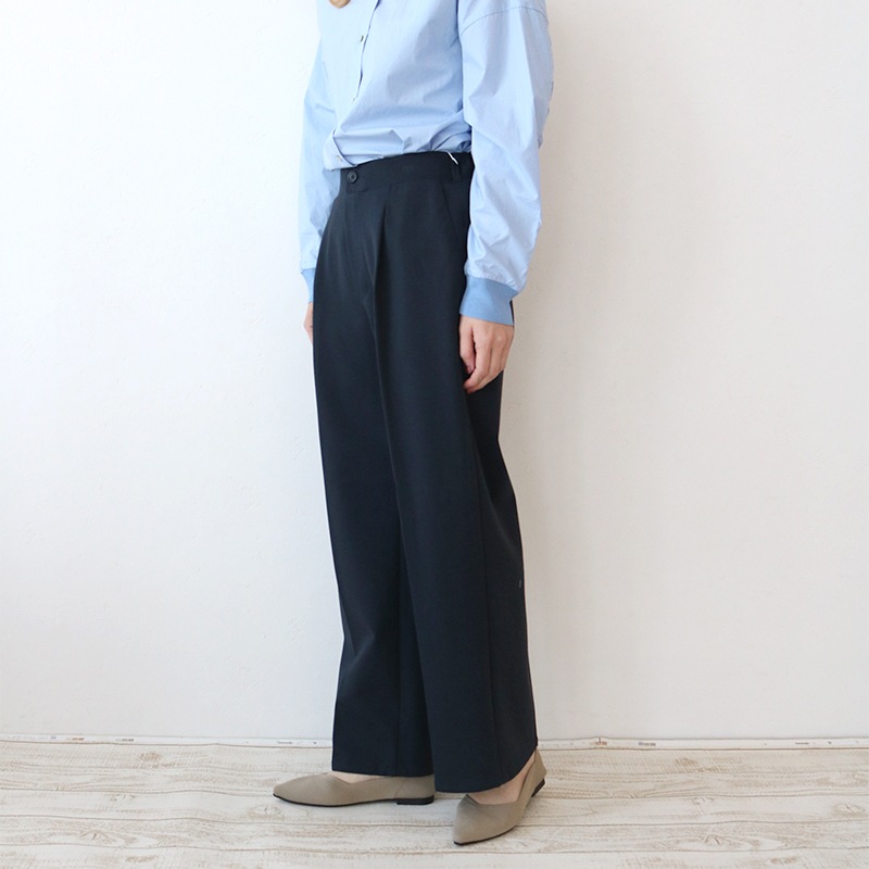 【3/15まで1000円引】トリックジップ きれいめポンチのタックストレートパンツ NV