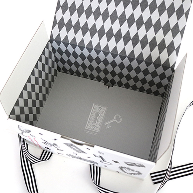 有料ラッピング（ギフトボックス）