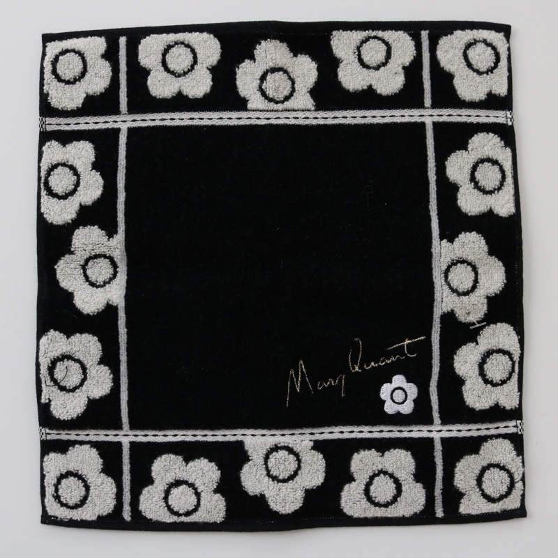 MARY QUANT(マリークヮント)ハンドタオル