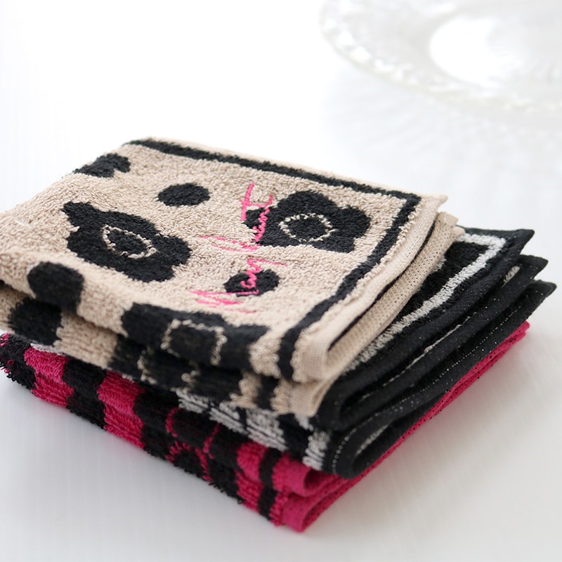 MARY QUANT(マリークヮント)ハンドタオル 1201