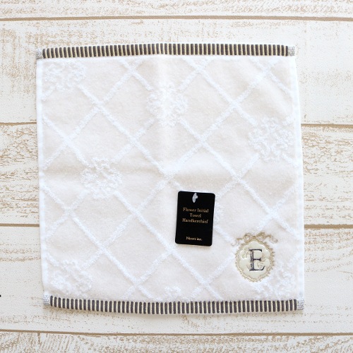 フラワーイニシャル タオルハンカチＥ