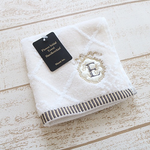 フラワーイニシャル タオルハンカチＥ