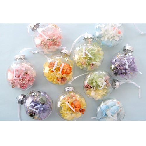 hikkaDECOグローブ イニシャルR