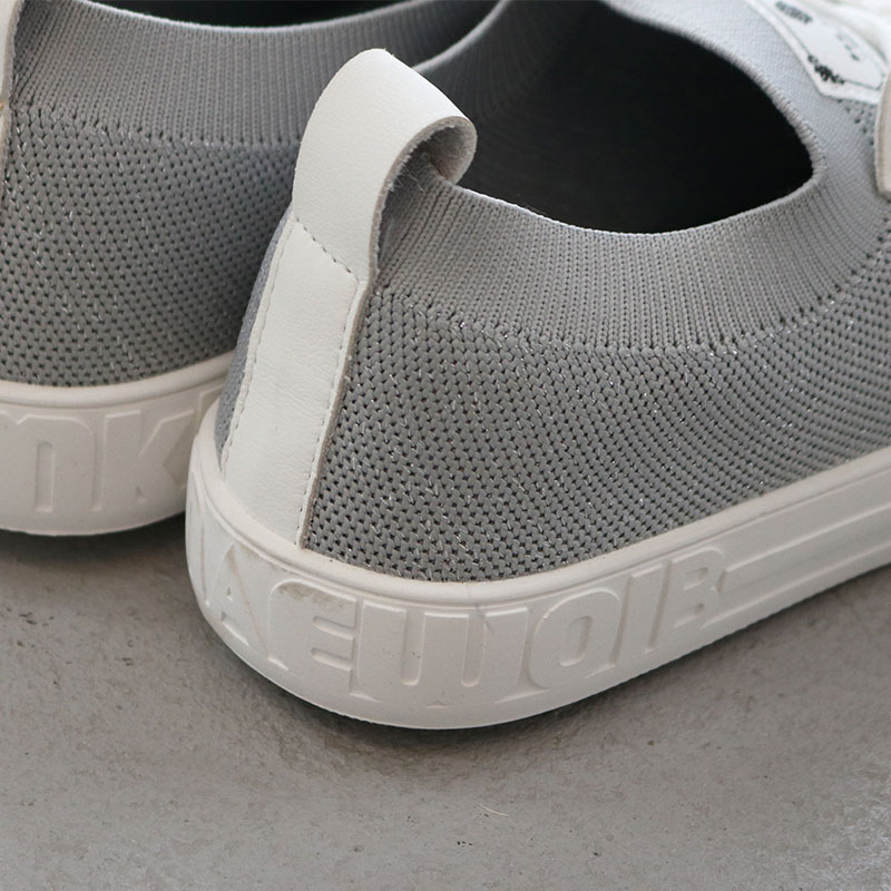 GENUINスニーカー SV｜BouJeloud（ブージュルード）