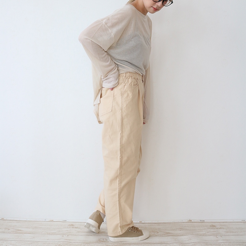 トリックジップ ピーチライクコットンのタックパンツ BE