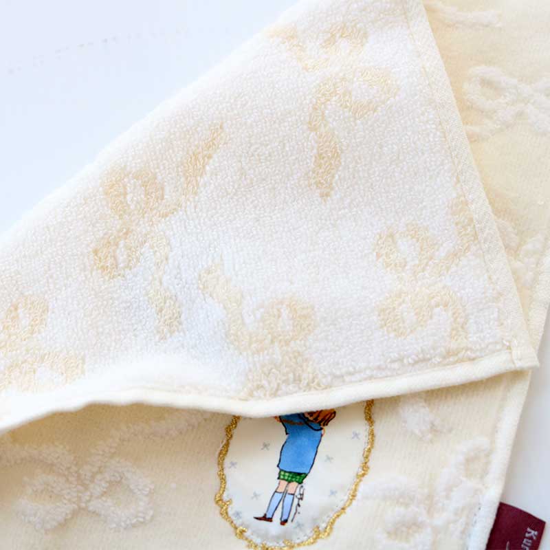 くらはしれい プリントアップリケハンカチ BEG