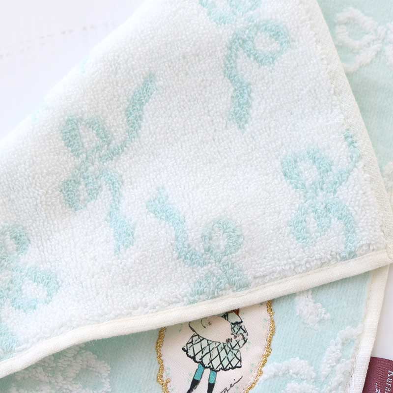 くらはしれい プリントアップリケハンカチ BLU