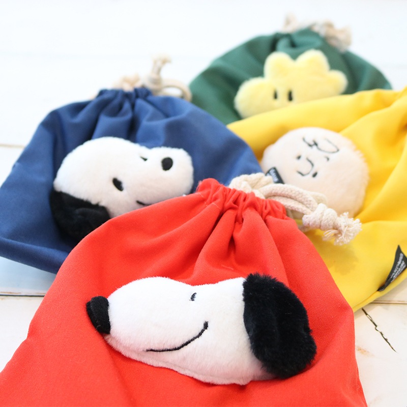 SNOOPY - スヌーピーミュージアムフェイス巾着 スヌーピー ボアフェイス巾着 RD | ハンプティーダンプティー