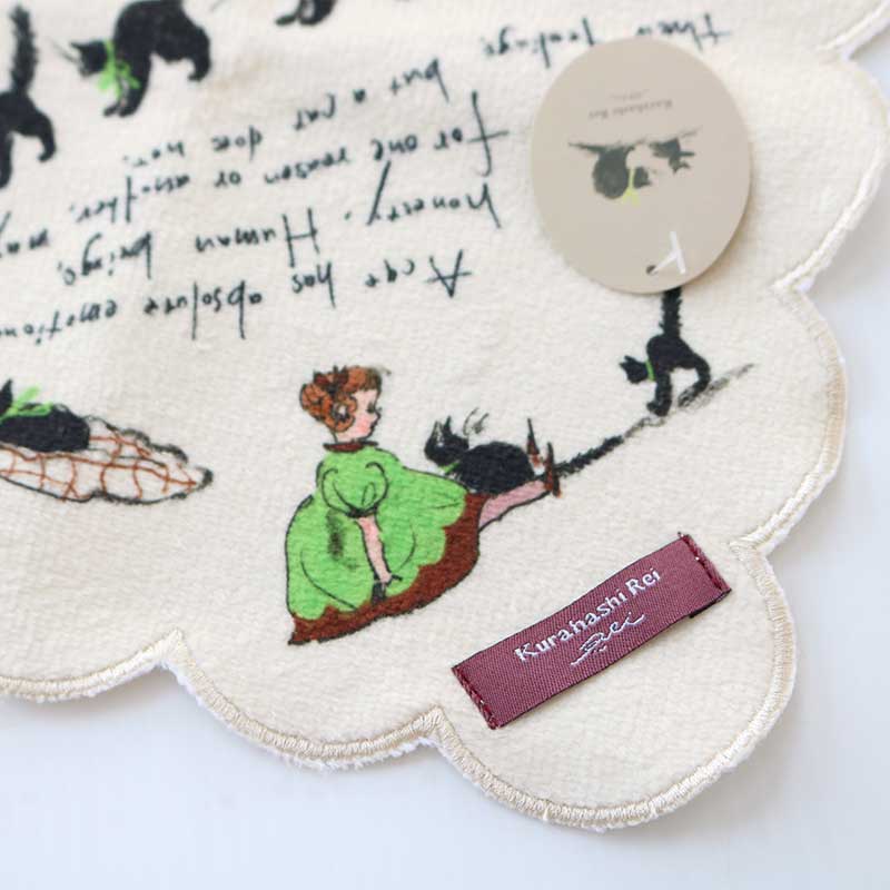 くらはしれい プリントスカラップハンカチ BEG