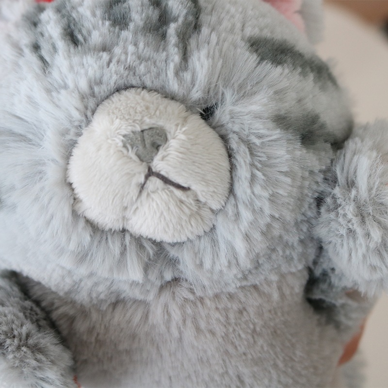 ひざねこ　お座り　サバシロ　グレー ひざねこ ぬいぐるみ(S) サバシロ - サンレモン