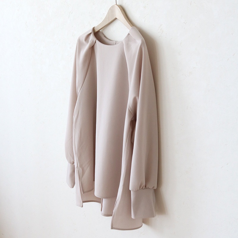 カットジョーゼットプルオーバー BE