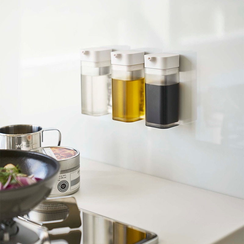 tower(タワー) マグネットプッシュ式醤油差し ホワイト