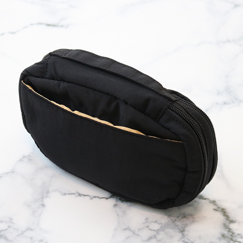 ２層メイクポーチ ＢＫ