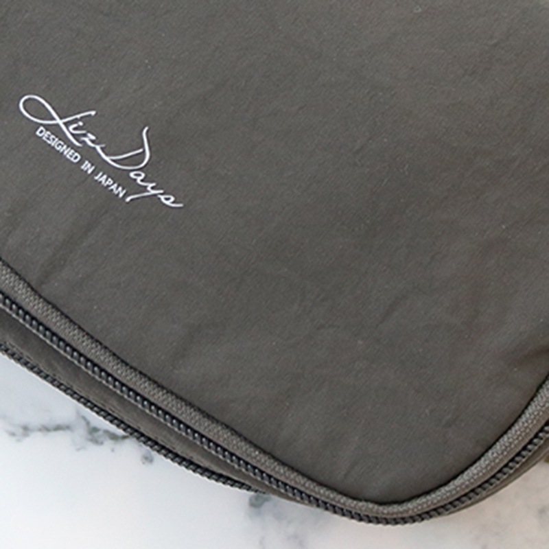 ２層メイクポーチ ＢＫ