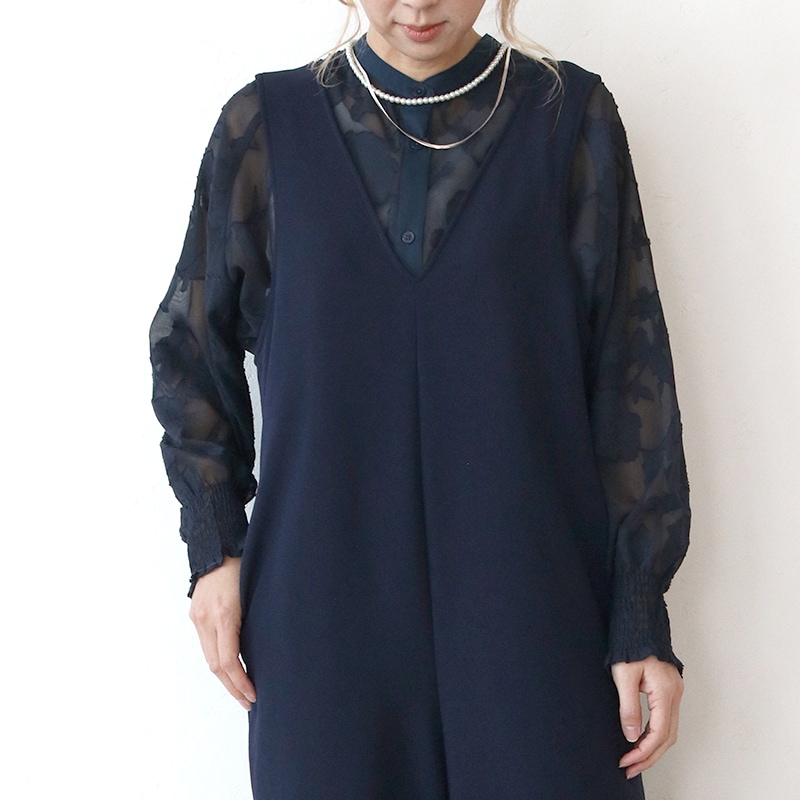 シャーリングブラウス