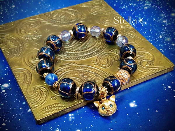 珍しい猫の天珠　クィーンコンクシェル回文殊と合わせたブレスレット素敵な逸品 珍しい猫の天珠 クィーンコンクシェル回文殊と合わせたブレスレット