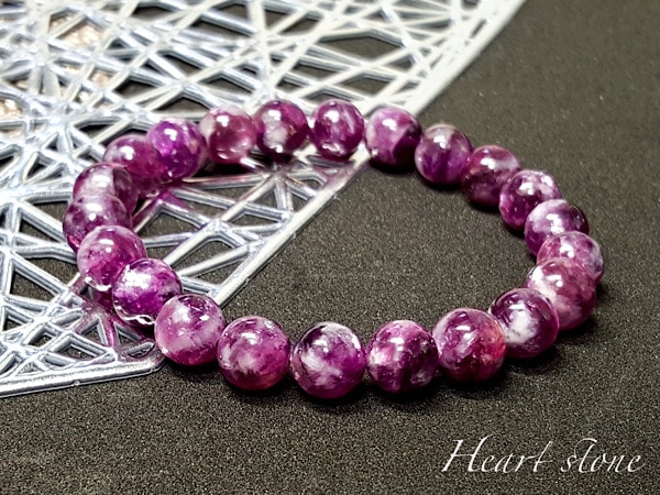 �ڿ��̸�������������륿�󥶥˥�����ԥɥ饤�ȥ��ꥫ�Υ֥쥹��å�