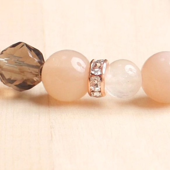 ����Ͳİ������ޥ�ƥ��å����顼���� �����˷򹯤�������Ϳ���Ƥ����ܡ�bello�ʥ٥å��