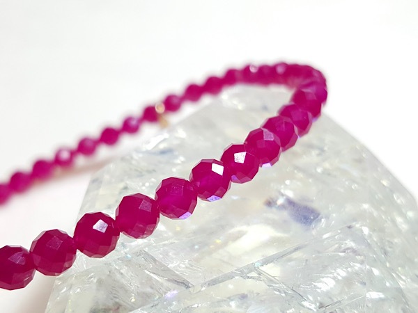 �ڥ饹��1�������̸��� Premiere�۴�����ŷ����/���Фν�����ӡ��Υ֥쥹��å�