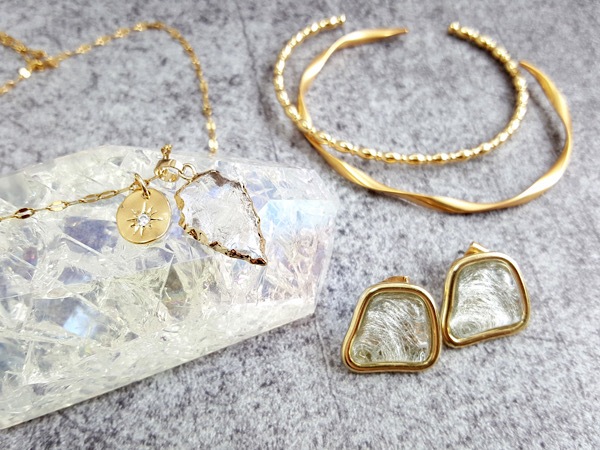 �����ȤˤĤ������ʤ�ǥ��꡼�Ȥ����ߥ˥����������ꥹ����徽�Υͥå��쥹