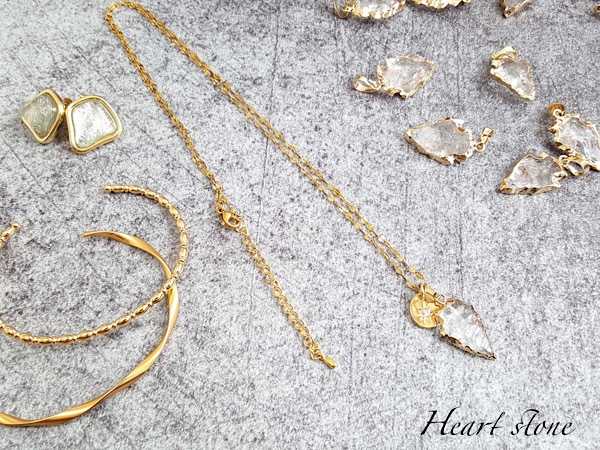 �����ȤˤĤ������ʤ�ǥ��꡼�Ȥ����ߥ˥����������ꥹ����徽�Υͥå��쥹