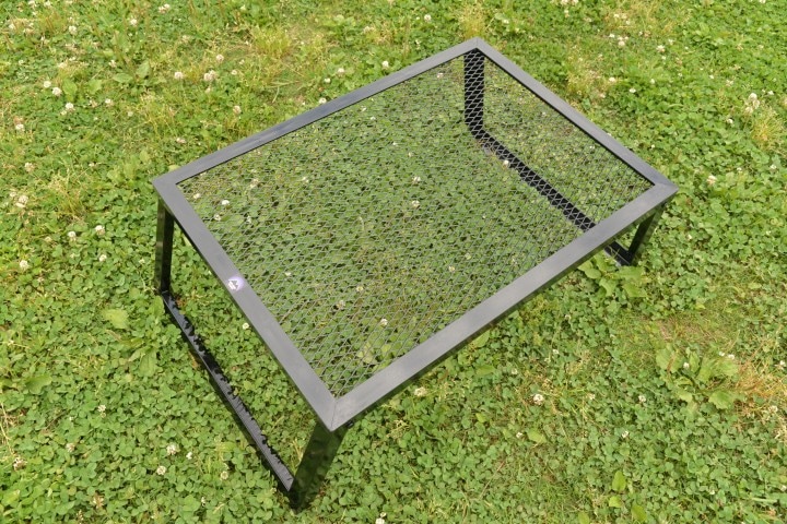 キャンプマニアプロダクツ CAMP MANIA PRODUCTS  BONFIRE GRILL STAND (M)