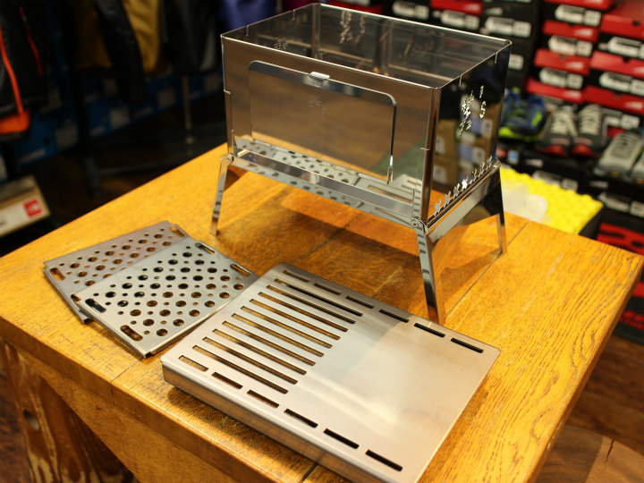 笑's　コンパクト焚き火グリル　「B-GO」 3点セット　（B-GO本体+専用グリルプレート+専用ハードロストル）