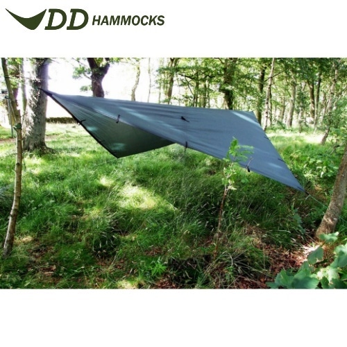 DDハンモック DD Tarp 3x3