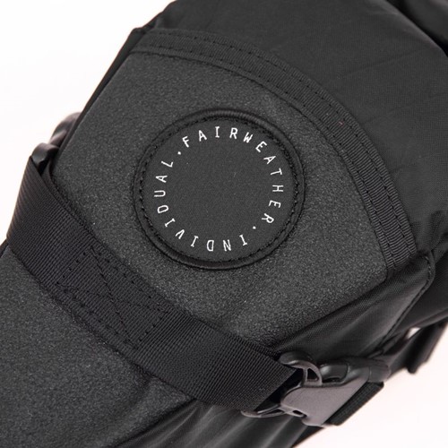 アクセサリー fairwheather seat bag black FAIRWEATHER* seat bag (x-pac black) | TOLT 旅と暮ら