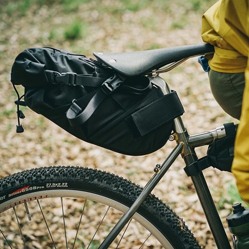 専用　FAIRWEATHER  【seat bag x-pac 3-6L】 FAIRWEATHER* seat bag (x-pac coyote) - BLUE LUG ONLINE STORE