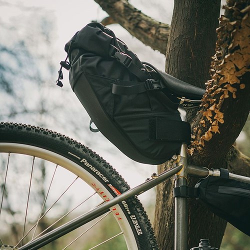 フェアウェザー seat bag mini x-pac(black)新品未使用 FAIRWEATHER* seat bag mini (x-pac black) - BLUE LUG ONLINE STORE