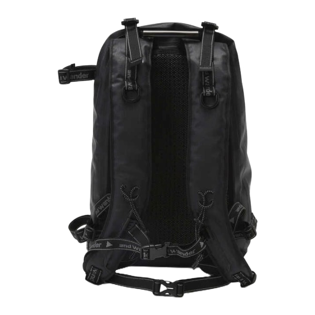 アンドワンダー and wander waterproof daypack | GLAGH グラフ