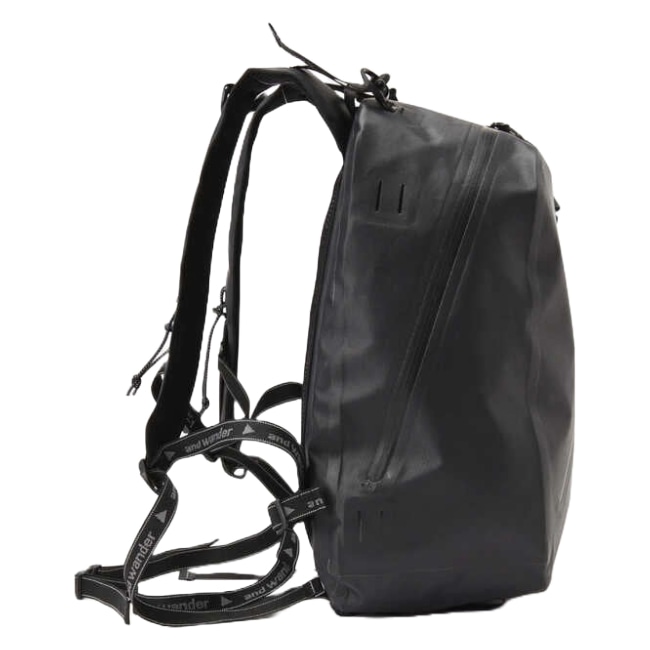 アンドワンダー and wander waterproof daypack | GLAGH グラフ